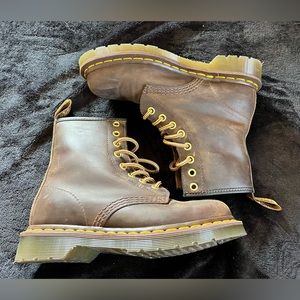 Dr. Martens | 1460 Brown